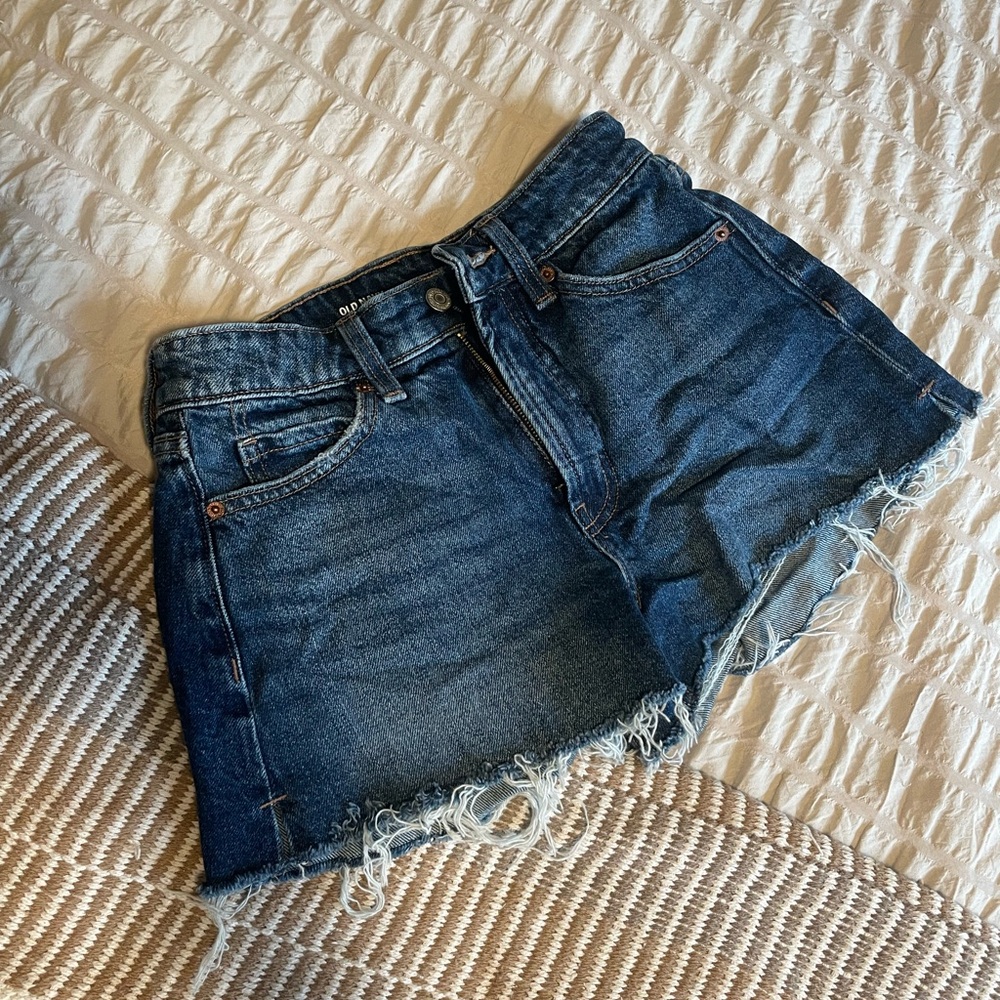 Old Navy Micro Short style jean shorts.